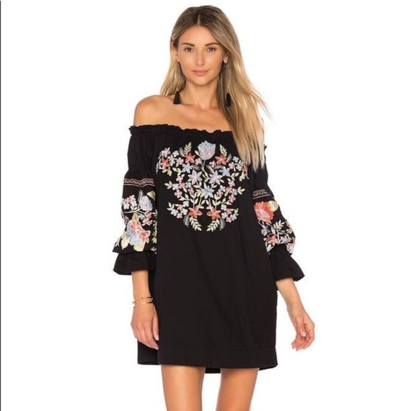 Free People Dresses & Skirts - 🤩FREE PEOPLE Off the Shoulder Embroidered Dress